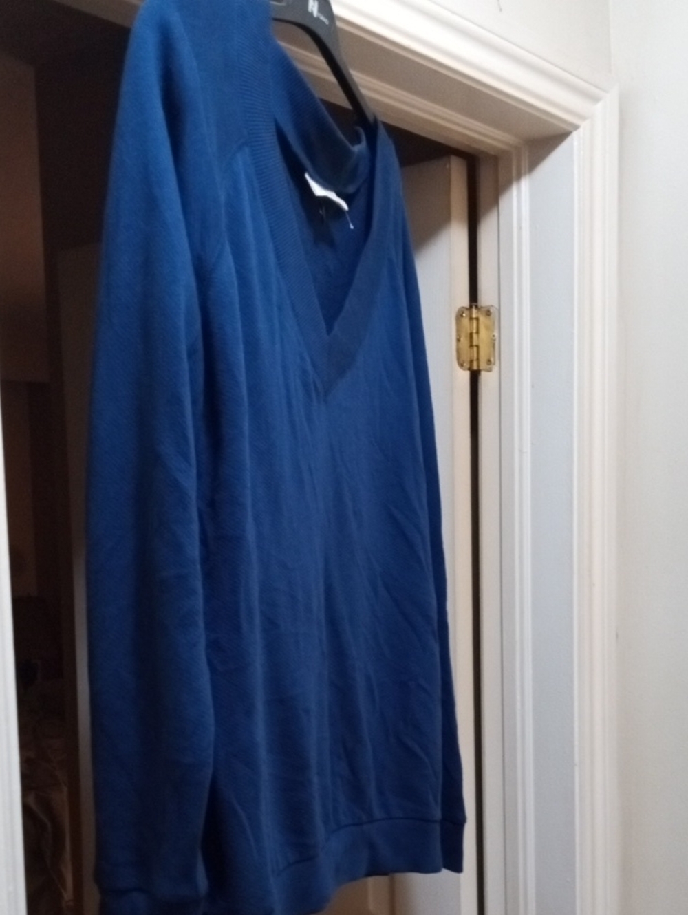 Men's V-Neck Sweater in Navy Blue
